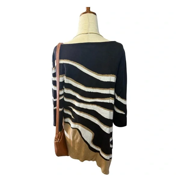 Chico's Asymmetrical Black & Tan Ripple Sweater‎ Size M - Picture 6 of 7